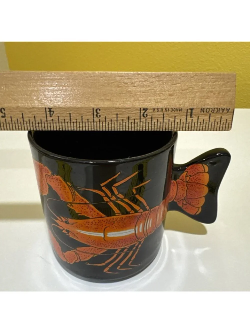 Salamander Graphix Stoneware Coffee Mug Lobster Tail Handle Black Orange 11 oz
